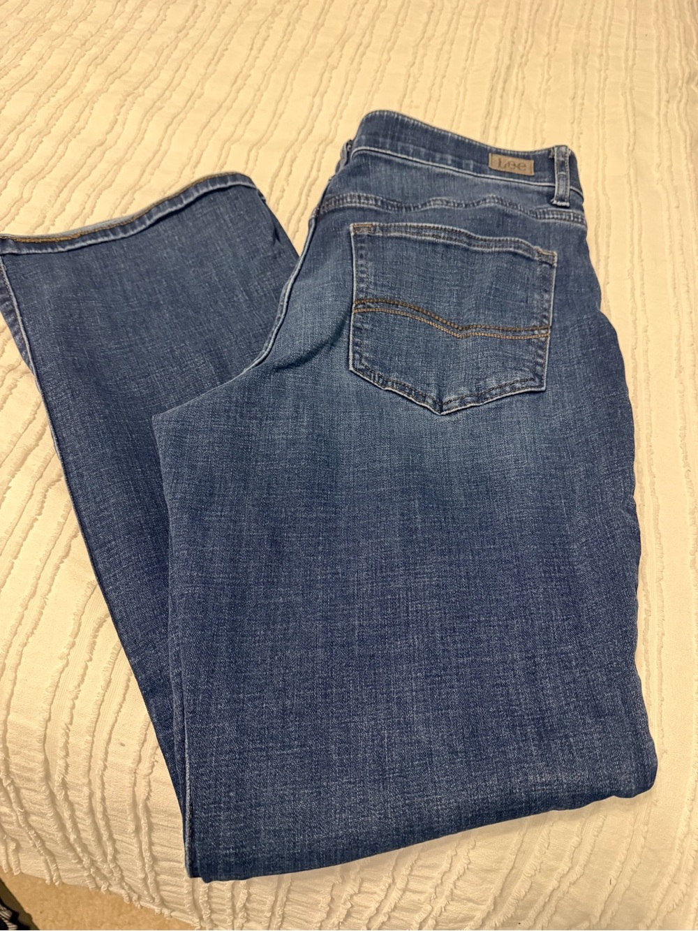 Lee Women's Straight Leg Jeans in Dark Blue Wash